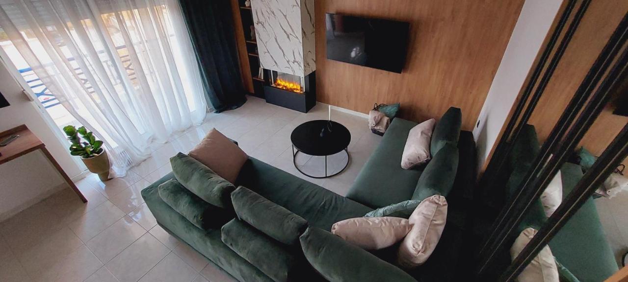 Annecy Apartment อเล็กซานโดรโพลิส ภายนอก รูปภาพ