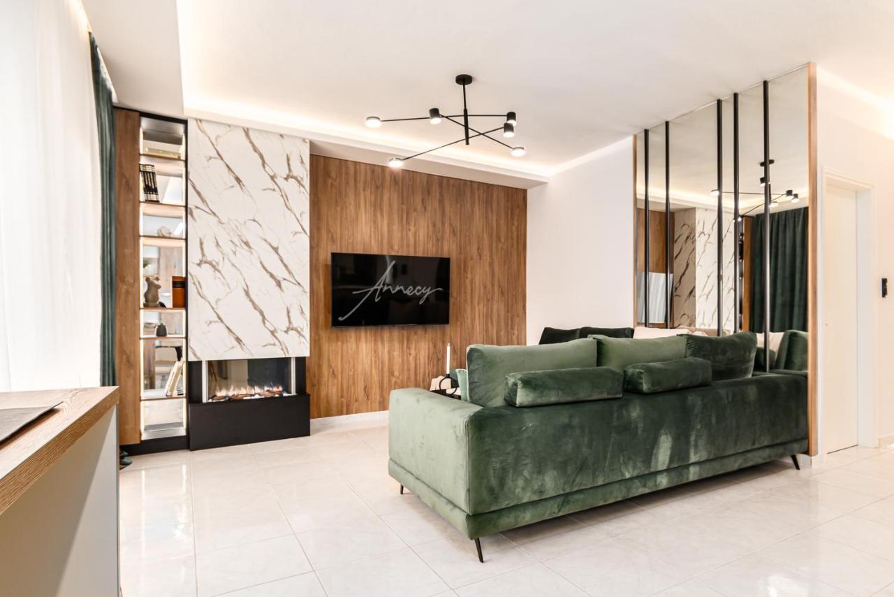 Annecy Apartment อเล็กซานโดรโพลิส ภายนอก รูปภาพ