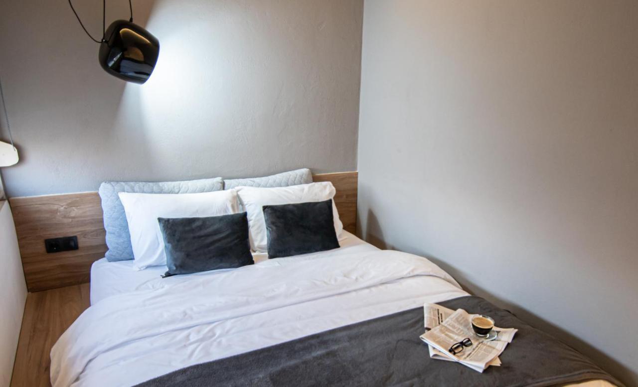 Annecy Apartment อเล็กซานโดรโพลิส ภายนอก รูปภาพ